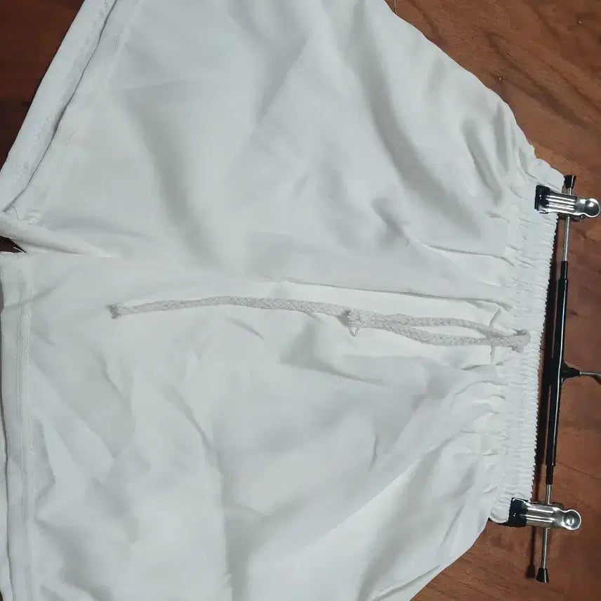 [BUNJANG] White Casual Shorts / 화이트 반바지