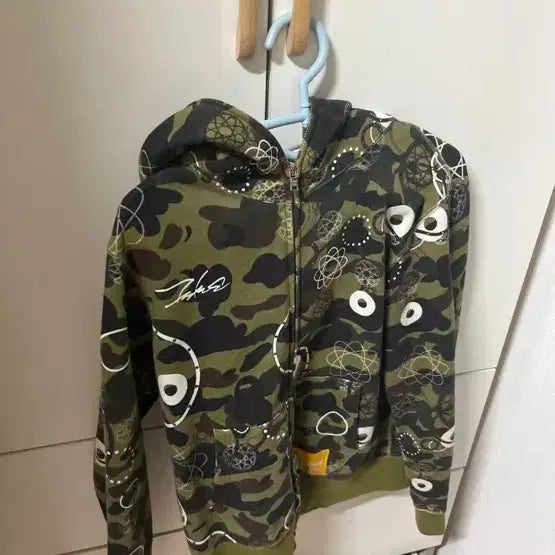 [BUNJANG] BAPE x Futura Collaboration T-Shirt / 베이프 푸추라 콜라보(유일매물)
