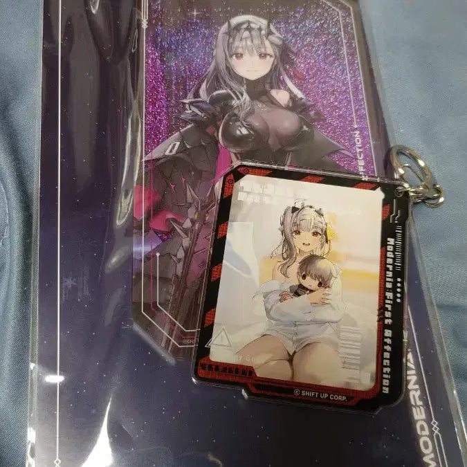 [BUNJANG] Goddess of Victory: Nikke Modernia Glitter Acrylic Stand & Keychain Bundle / 승리의 여신 니케 모더니아 글리터 아크릴 스탠드 키링 일괄 판매
