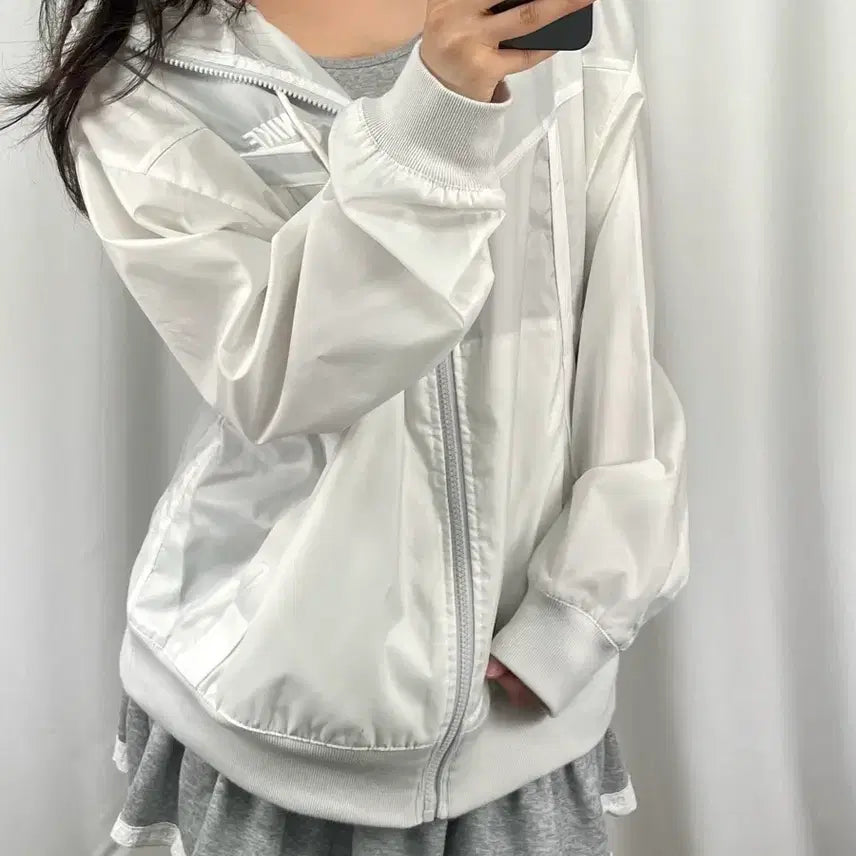 [BUNJANG] Nike NSW Windrunner Jacket White / 나이키 화이트 NSW 윈드러너 바람막이 자켓