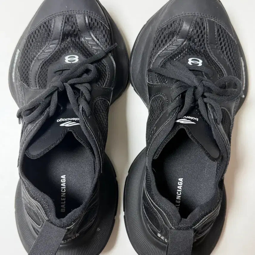 [BUNJANG] Balenciaga Circuit 36 Black / 발렌시아가 서킷 36 블랙