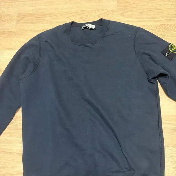 [BUNJANG] Stone Island Navy Sweatshirt / 스톤 아일랜드