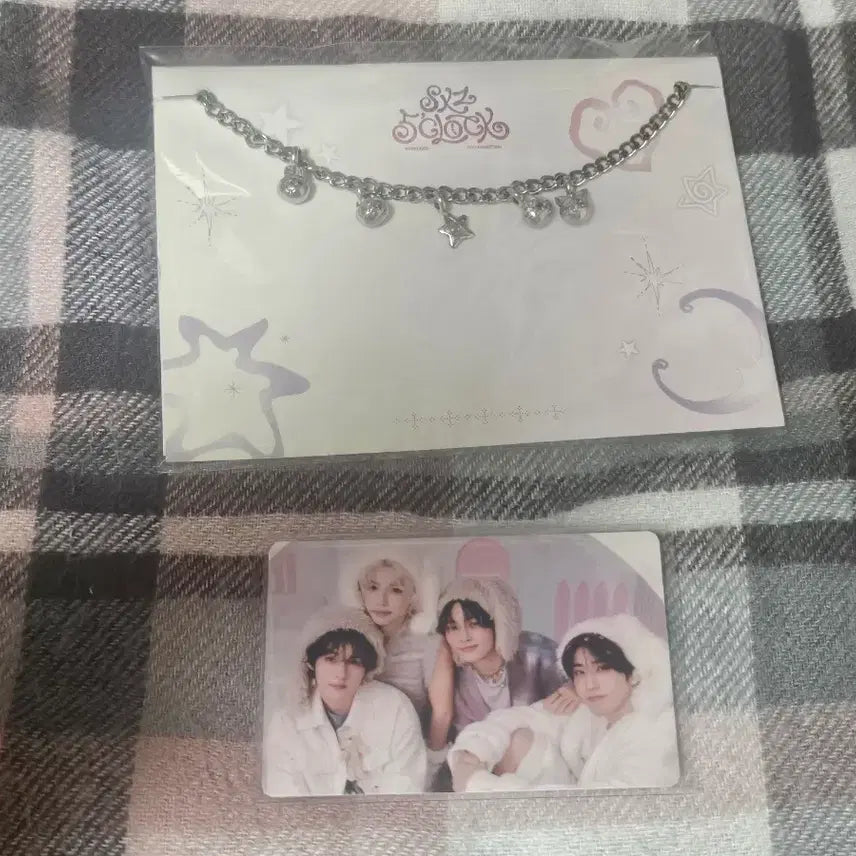 [BUNJANG] Stray Kids 5'Clock Fanmeeting Custom Charm Bracelet B Ver. / 스키즈 5' clock 팬미팅 엠디 커스텀 참 팔찌 B ver