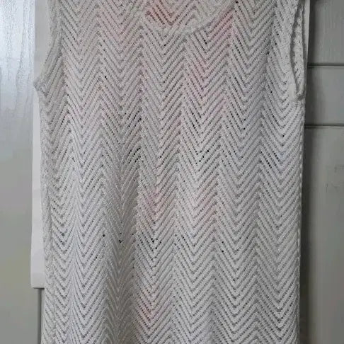 [BUNJANG] White Knit Sleeveless Top / 화이트 니트 민소매( m55~66 잠깐 착용)