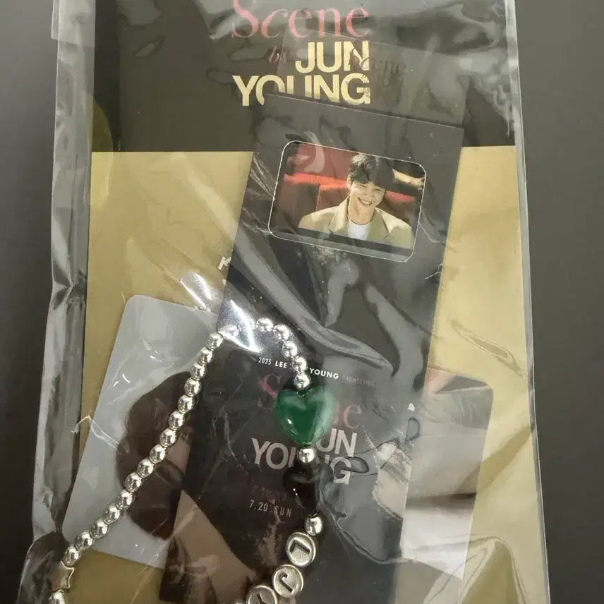 [BUNJANG] Lee Jun Young Fan Meeting Photocard & Initial Bracelet Bundle / 이준영 팬미팅 퇴장 포카