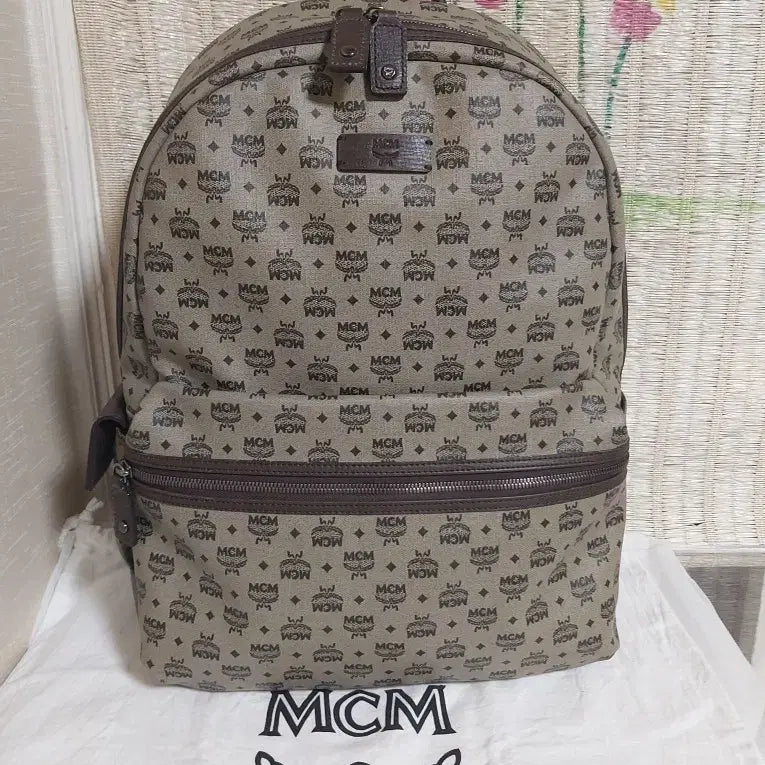 [BUNJANG] MCM Visetos Logo Pattern Backpack / 정품)MCM 비세토스 로고 패턴 백팩