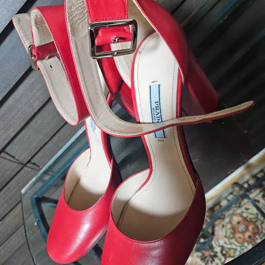 [BUNJANG] Prada Genuine Leather Strap Heels / 프라다 정품 스트랩 힐