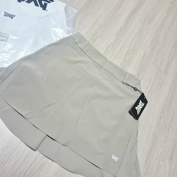[BUNJANG] PXG Golf Skirt - Beige / 새상품)PXG골프스커트 골프치마
