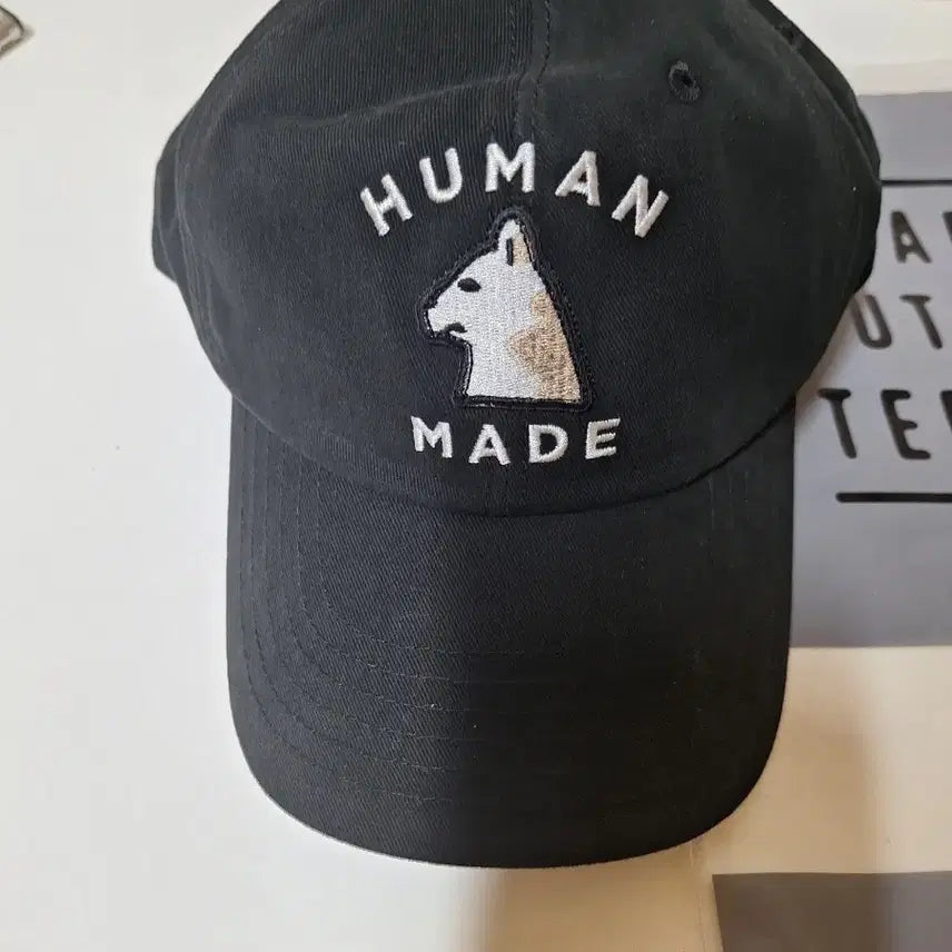 [BUNJANG] Human Made "Limited Edition" Dog Logo Ball Cap Black / 휴먼메이드 웍스아웃 강아지 "한정판" 볼캡 블랙 새상품