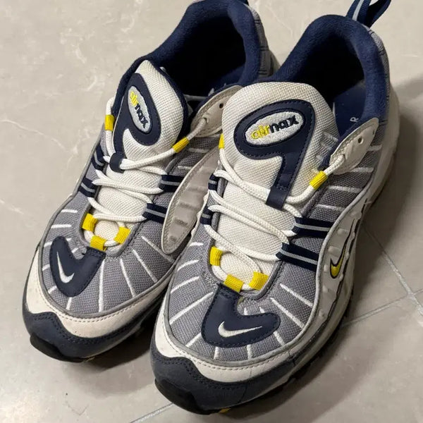 [BUNJANG] Nike Air Max 98 Tour Yellow Sneakers / 맥스98 투어 옐로우 260