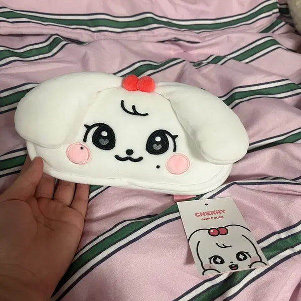 [BUNJANG] IVE MINIVE Cherry Pouch / 아이브 미니브 체리 파우치