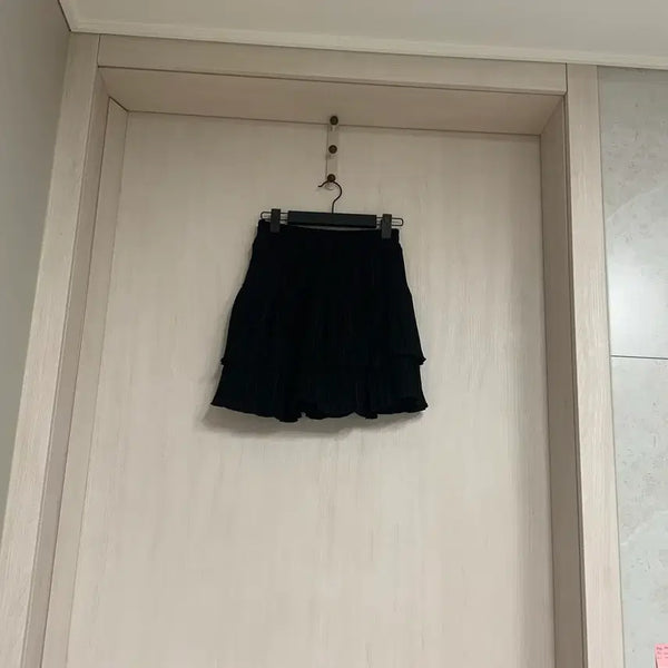 [BUNJANG] Black Frill Gathered Mini Skirt / 블랙 프릴 주름 캉캉 치마