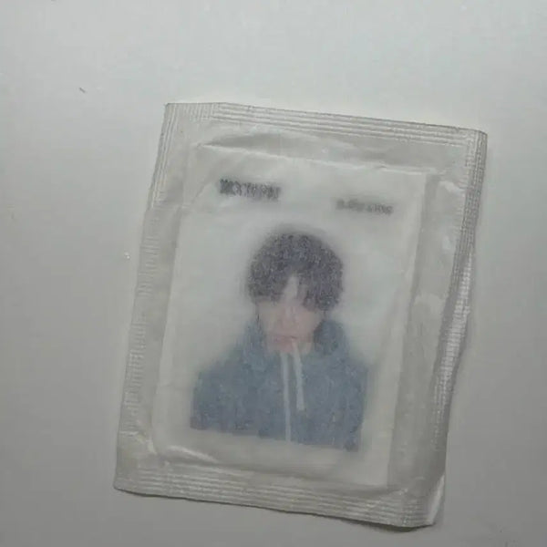 [BUNJANG] BOYNEXTDOOR Yunhak Sticker / 보넥도 운학 띠부씰