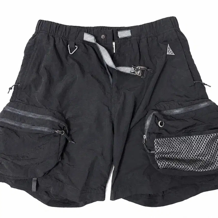 [BUNJANG] Nike ACG Snowgrass Cargo Shorts Black / 나이키 ACG 스노우그래스 카고 쇼츠 블랙