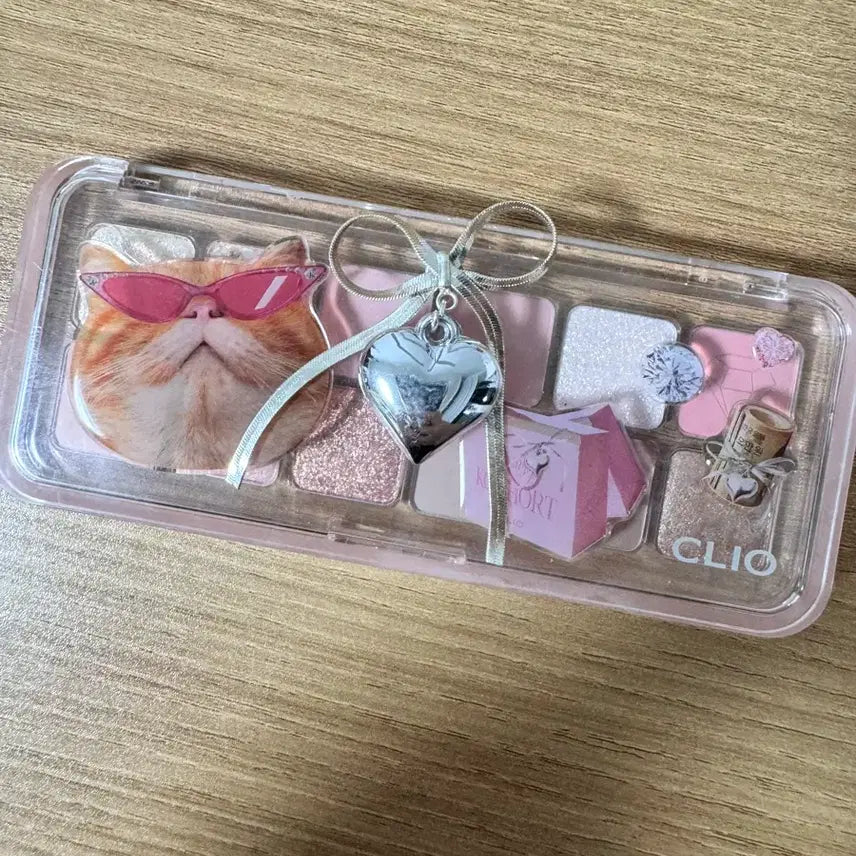 [BUNJANG] Clio Pro Eye Palette Air 11 Cheesy Cat Edition / 클리오 프로 아이 팔레트 에어 11 쇼핑하는 치즈냥
