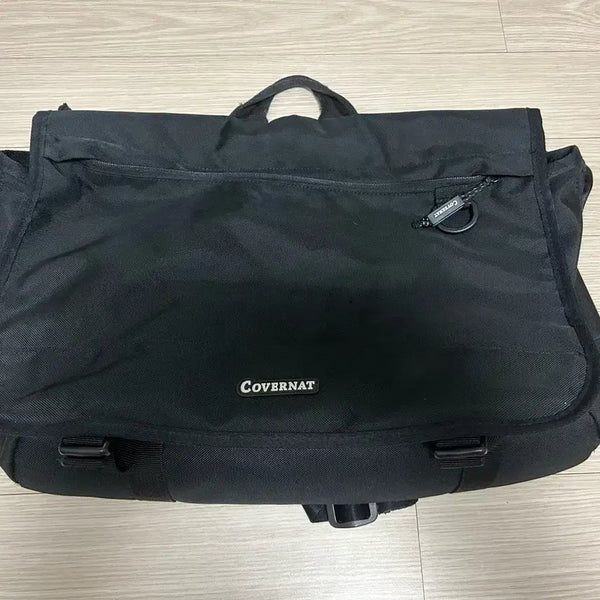 [BUNJANG] Covernat Messenger Bag / 커버낫 메신저백