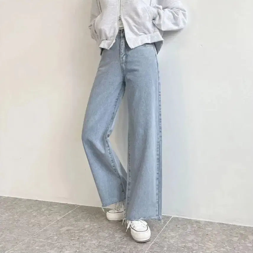 [BUNJANG] Light Wash Denim Pants with Back Elastic Waistband / 뒷밴딩 연청 데님팬츠