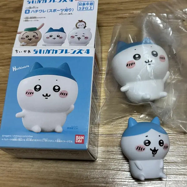 [BUNJANG] Chiikawa Friends Series 4 Hachiware Sporty Hair Mini Figure / 치이카와 프렌즈 4탄 하치와레 스포츠헤어, 하치와레 미니 피규어