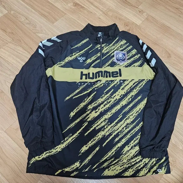 [BUNJANG] Hyangyang Technical High School Football Club Hummel Windbreaker (Size L) / 한양공고 축구부 바람막이 s급)(L