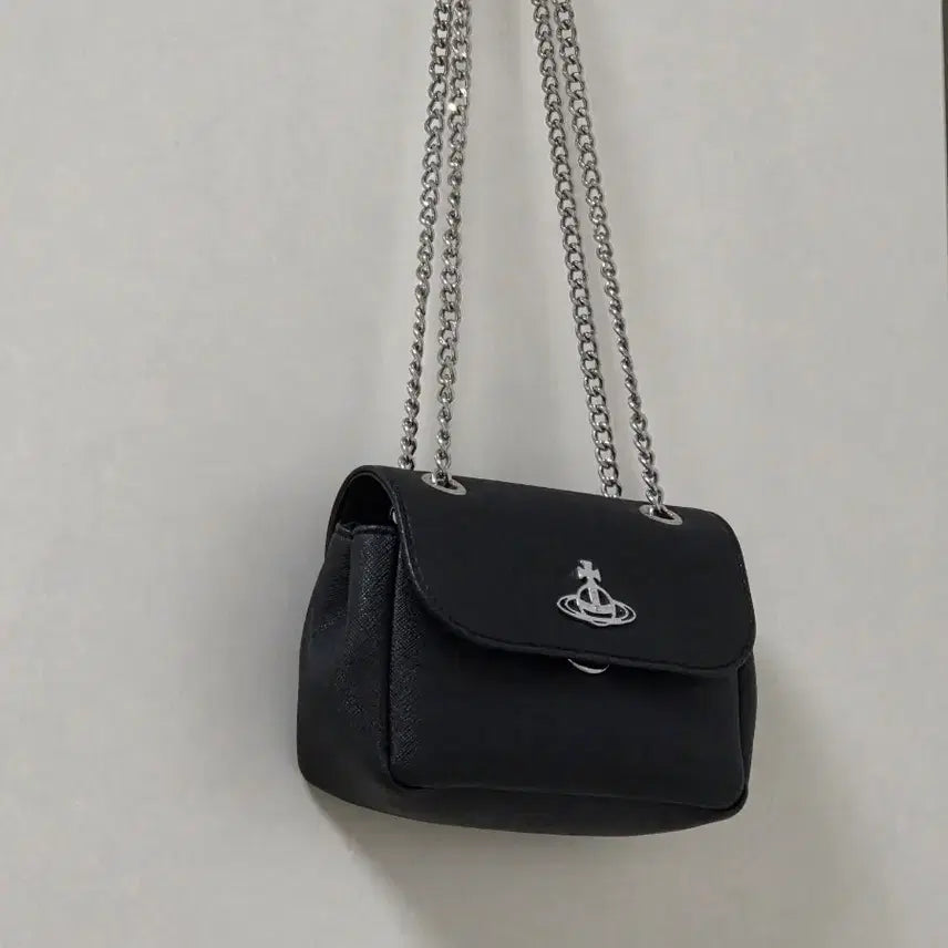 [BUNJANG] Vivienne Westwood Crossbody Bag / 비비안웨스트우드 가방