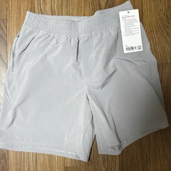 [BUNJANG] Lululemon Face Breaker 7" Linerless Silver Drop M / (미개봉 새상품) 룰루레몬 페이스브레이커