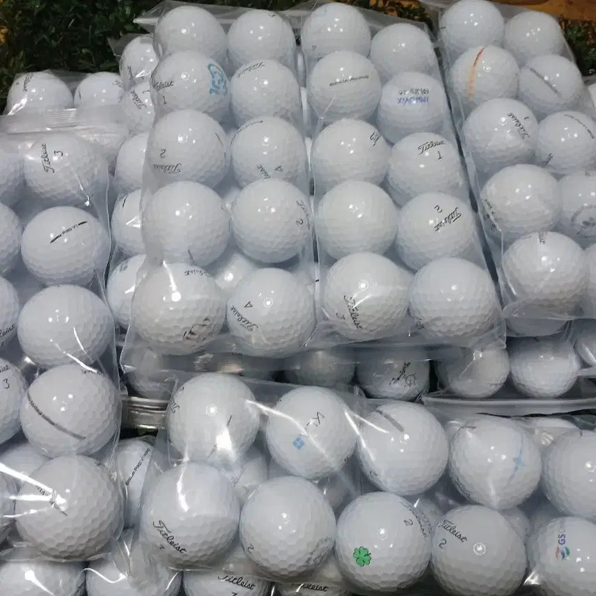 [BUNJANG] Titleist V1 3-Piece Lost Golf Balls - 160 Balls / 타이틀리스트 v1 3ps/ 깔끄미 로스트볼/ 160알 / 스크래치 없음