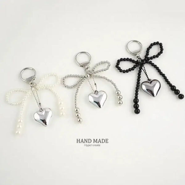 [BUNJANG] Handmade Large Heart Pearl Ribbon Bag Charm / 핸드메이드 큰 하트 리본 진주 가방 키링