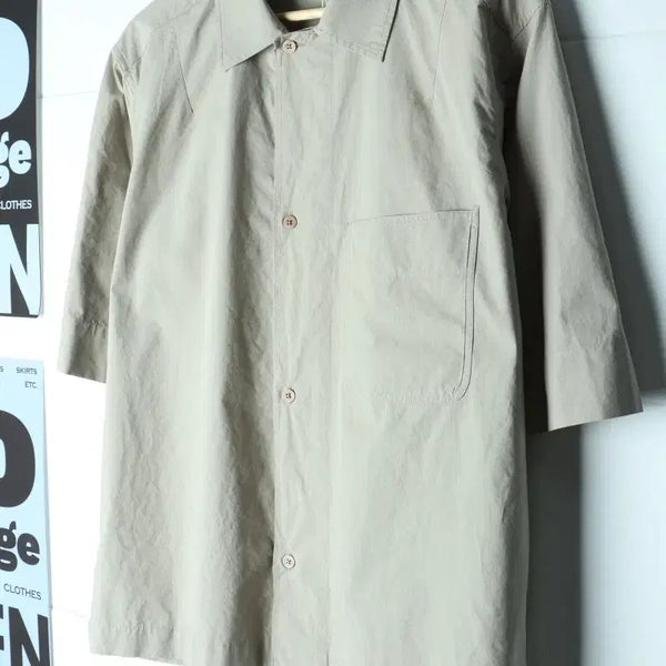 [BUNJANG] Suares Short-Sleeve Collar T-Shirt / (M-L) 수아레 반팔 카라 티셔츠 새상품 셔츠 남방 무지-H35787