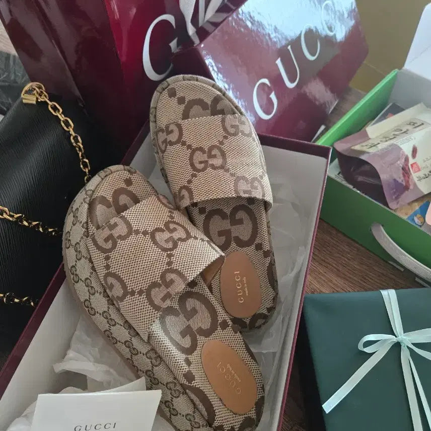 [BUNJANG] Gucci Canvas GG Logo Slide Slippers / 구찌  캔버스 슬라이드 슬리퍼
