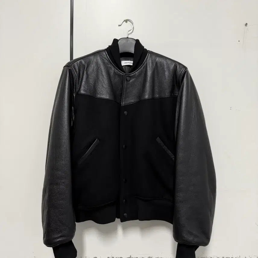[BUNJANG] ATE Studio Leather Varsity Jacket / ATE 스튜디오 레더 바시티 자켓
