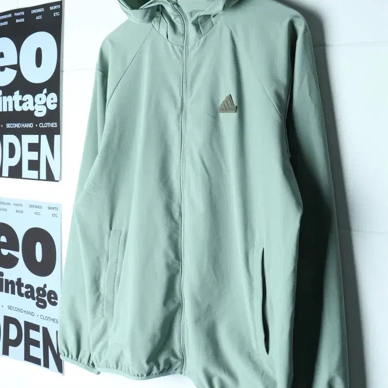 [BUNJANG] Adidas Full Zip Lightweight Windbreaker Jacket H35694 / (M-L) 아디다스 집업 바람막이 점퍼자켓 기능성 경량-H35694