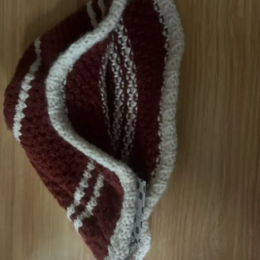 [BUNJANG] Burgundy Knit Bucket Hat with Ivory Stripes / 버건디 니트 벙거지 모자