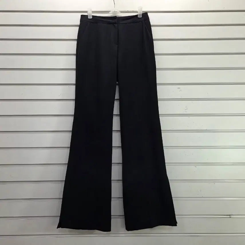 [BUNJANG] Women's Black Spring/Summer Bootcut Pants with Slit Hem (Size 25) / 블랙  여성 춘하용  부츠컷 밑단트임 바지25/보물찾기천사