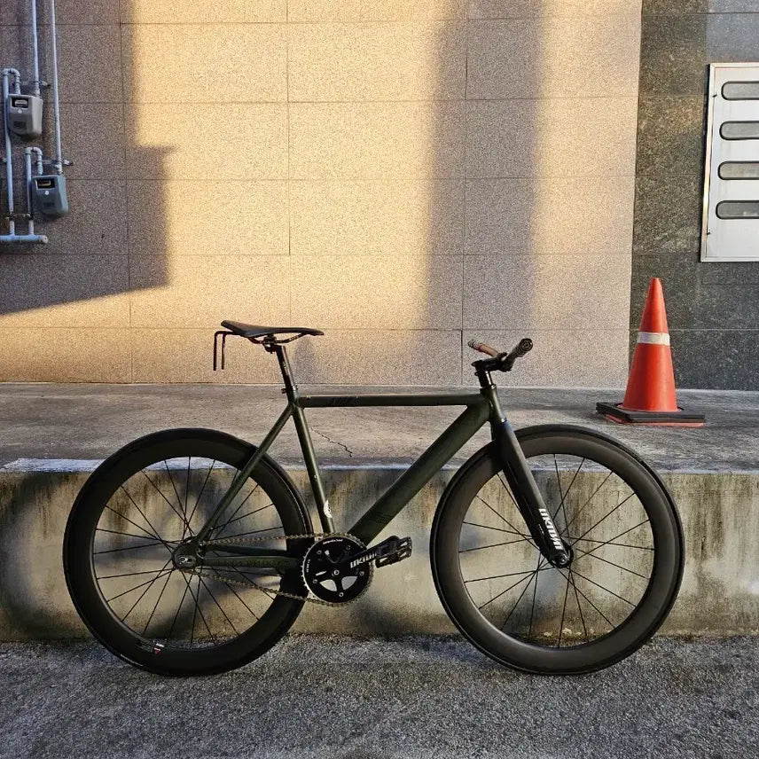 [BUNJANG] Unknown Bikes Bass 1 Gang Edition M Size Bicycle / 언노운 베이스1 갱에디션 M사이즈 신차급 판매합니다