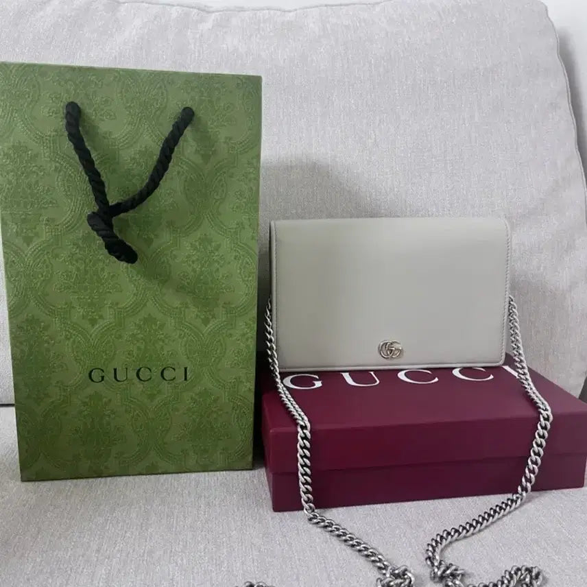 [BUNJANG] Gucci GG Marmont Chain Wallet Ivory / 백화점as가능/ 구찌가방 구찌지갑 구찌 크로스백 셀린느 프라다