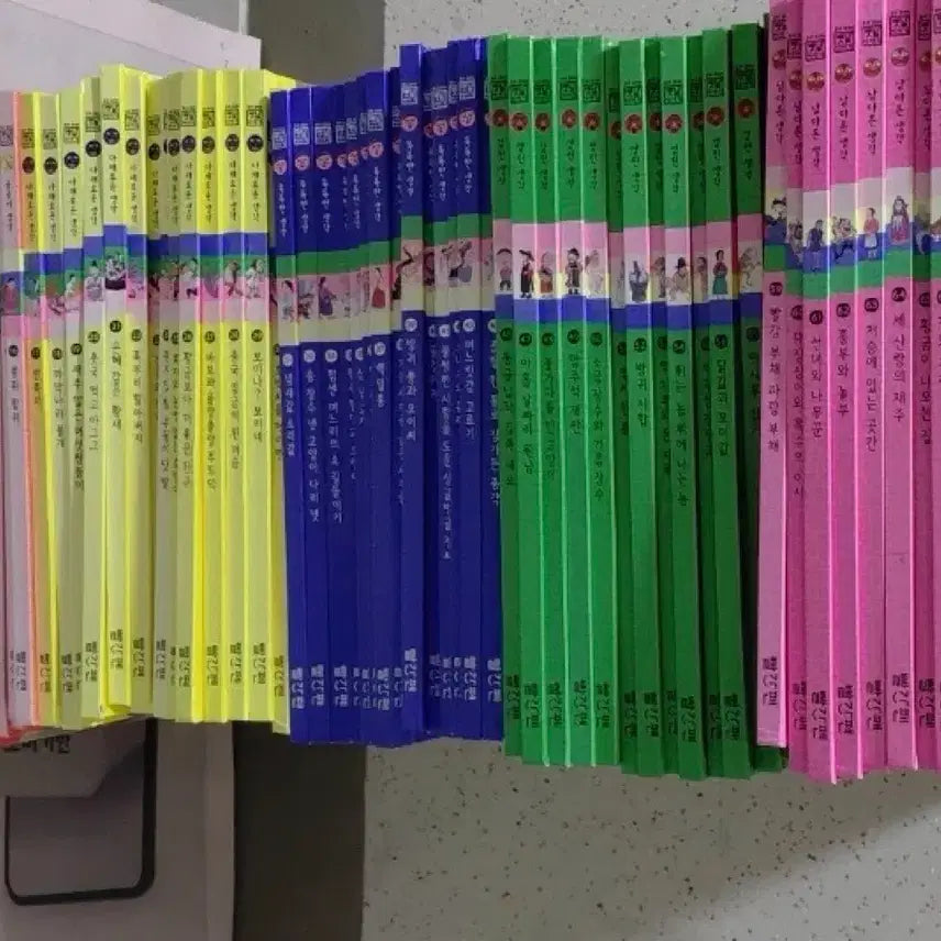 [BUNJANG] Kyowon Hoyatoya Folktale Collection (70 Volumes) / 교원 호야토야 옛날이야기 70권 팝니다