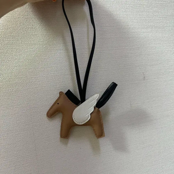 [BUNJANG] Sheepskin Horse with Wings Bag Charm / 새상품 양가죽 가방키링