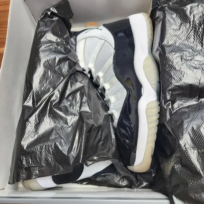 [BUNJANG] Nike Air Jordan 11 Concord Retro / 나이키 조던11 콩코드 레트로 팝니다
