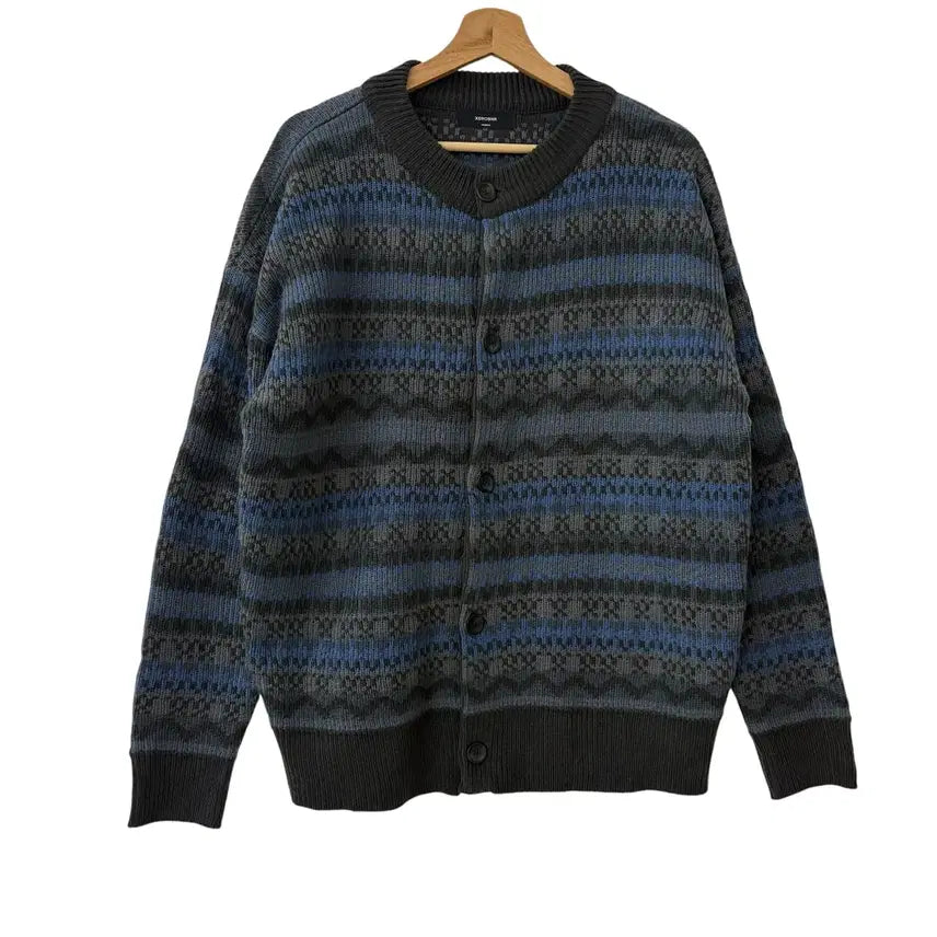 [BUNJANG] Zero Fair Isle Roundneck Cardigan Charcoal Blue M / 제로 페어 아일 라운드넥 가디건 챠콜블루 M 정품