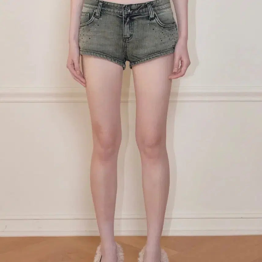 [BUNJANG] Bohemian Seoul Jewel Denim Shorts, Gray, Size S / 보헤미안서울 JEWEL DENIM SHORTS, GRAY