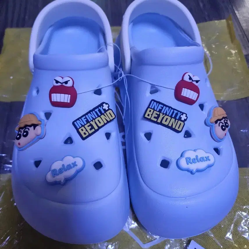 [BUNJANG] Crayon Shin-chan Slippers Sandals / 짱구 슬리퍼 샌들