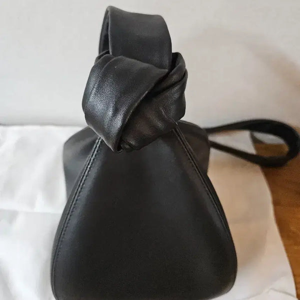 [BUNJANG] Phiyet Amphora Bag Black / 휘에트 암포라백 블랙