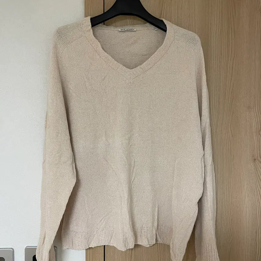 [BUNJANG] Our Legacy V-Neck Raglan Sweater Chenille Pink / [52] 아워레가시 브이넥 래글런 스웨터 체닐 핑크