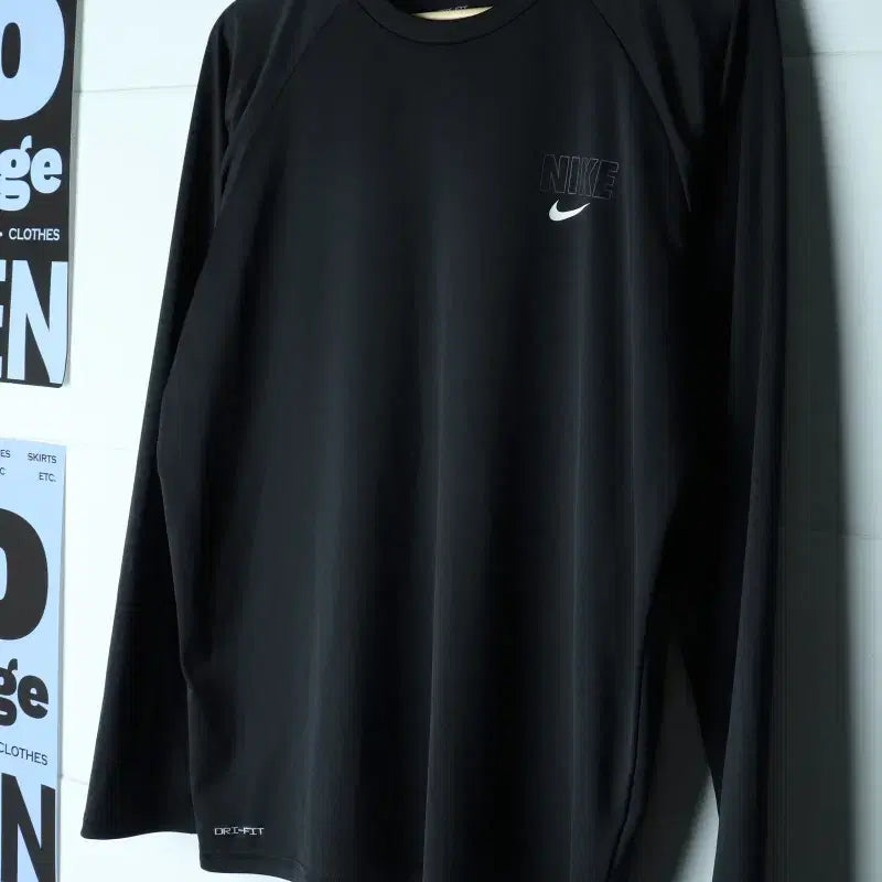 [BUNJANG] Nike Long Sleeve Functional T-Shirt Black - H35730 / (M-L) 나이키 긴팔티셔츠 기능성 블랙 스윔 운동-H35730