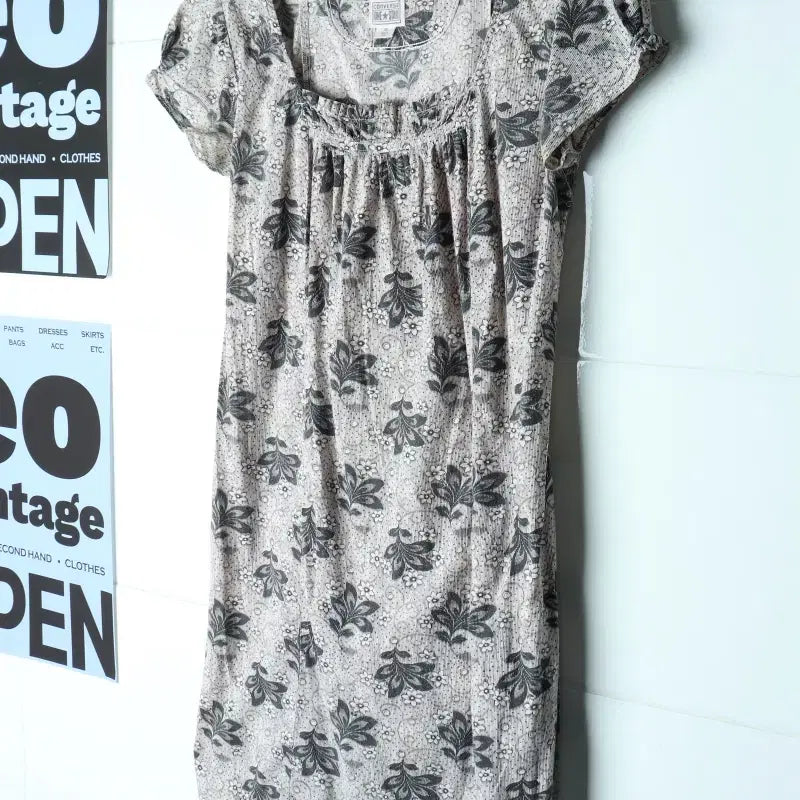 [BUNJANG] Converse Wide Neck Short Sleeve Dress / W(XS-S) 컨버스 드레스 원피스 Y2K 반소매 와이드넥-H35737