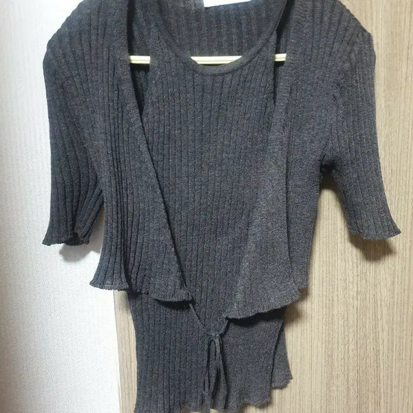 [BUNJANG] Dark Gray Knit Tank Top & Cardigan Set / 다크그레이   니트나시가디건  여름