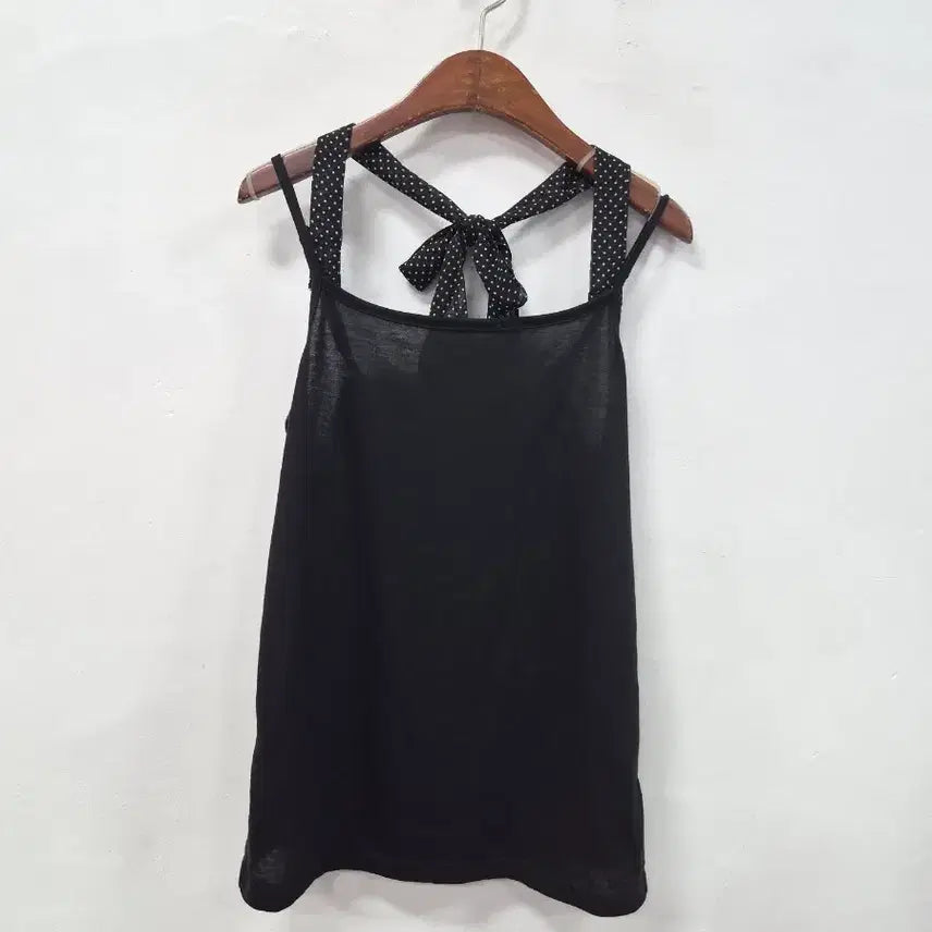 [BUNJANG] MusMus Black Sleeveless Top / MusMus 블랙 나시 슬리브리스