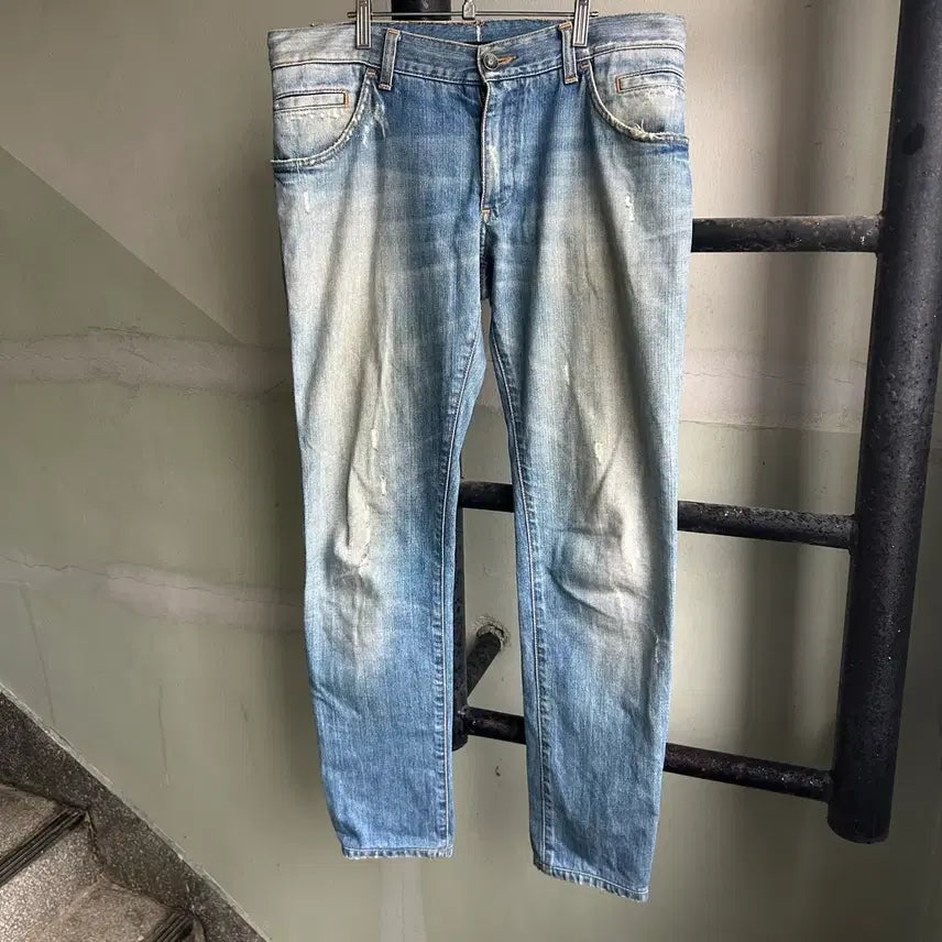 [BUNJANG] Dolce & Gabbana Distressed Mid-Wash Denim Pants / Dolce & Gabbana 디스트로이드 중청 데님 팬츠