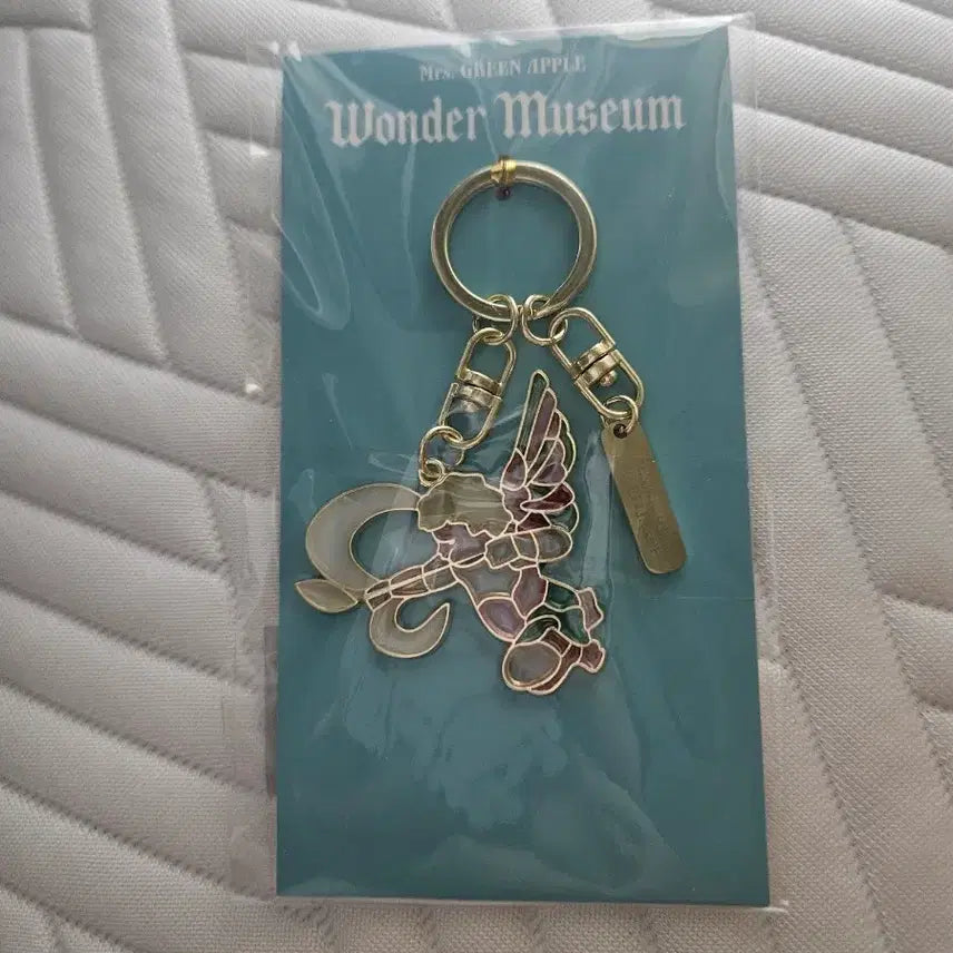 [BUNJANG] Mrs. Green Apple Wonder Museum Keychain / 미세스 그린애플 Wonder Museum 키링