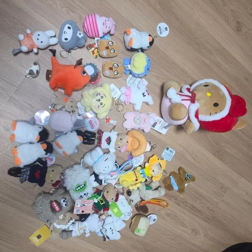 [BUNJANG] Assorted Character Plush Keychains Bundle Set / 다양한 캐릭터 인형 키링 일괄